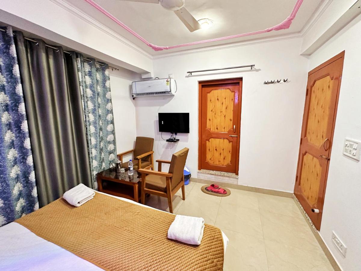 Roseline Inn Σριναγκάρ Εξωτερικό φωτογραφία