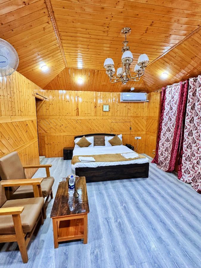 Roseline Inn Σριναγκάρ Εξωτερικό φωτογραφία